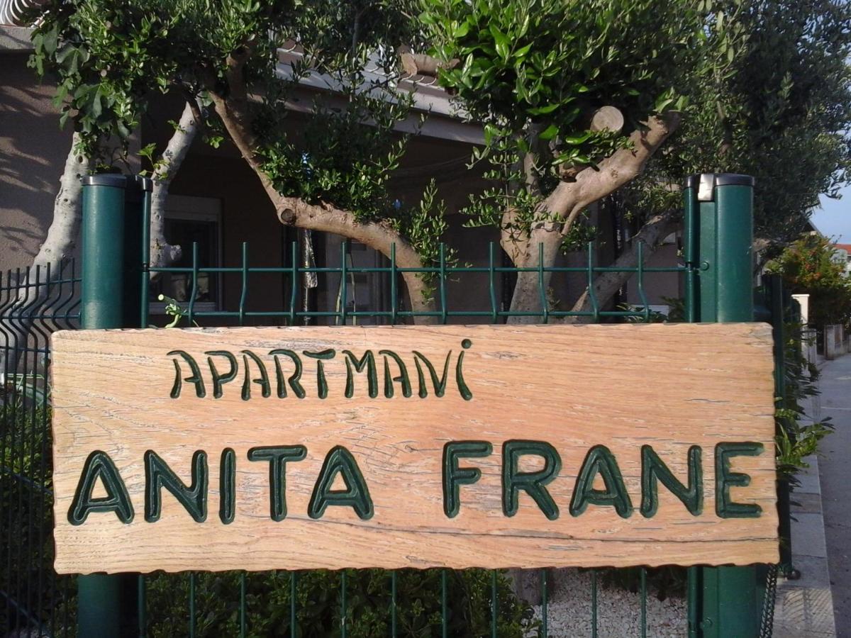 Apartments Anita Frane Vodice Exteriör bild