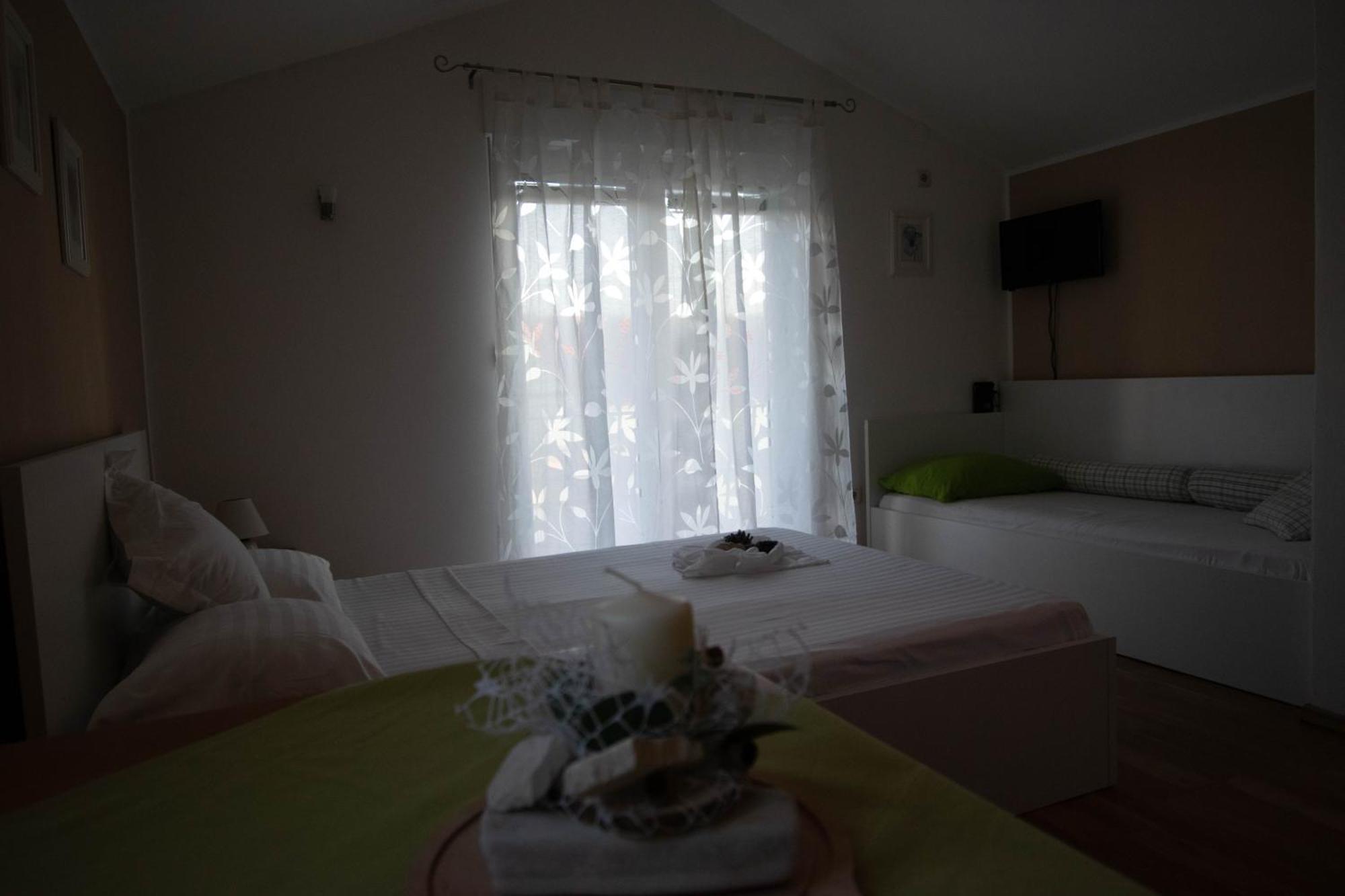 Apartments Anita Frane Vodice Exteriör bild
